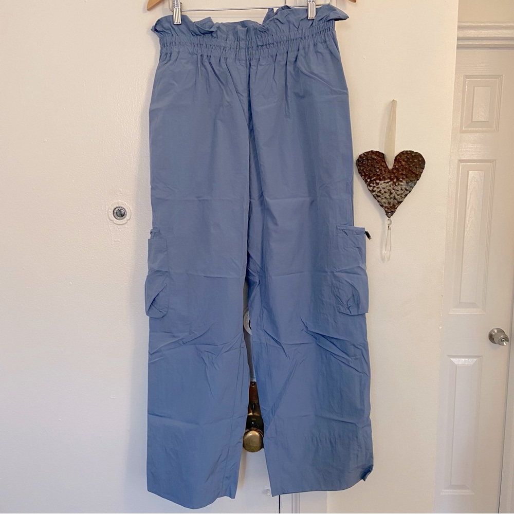 Chic Deveaux Cargo Pants